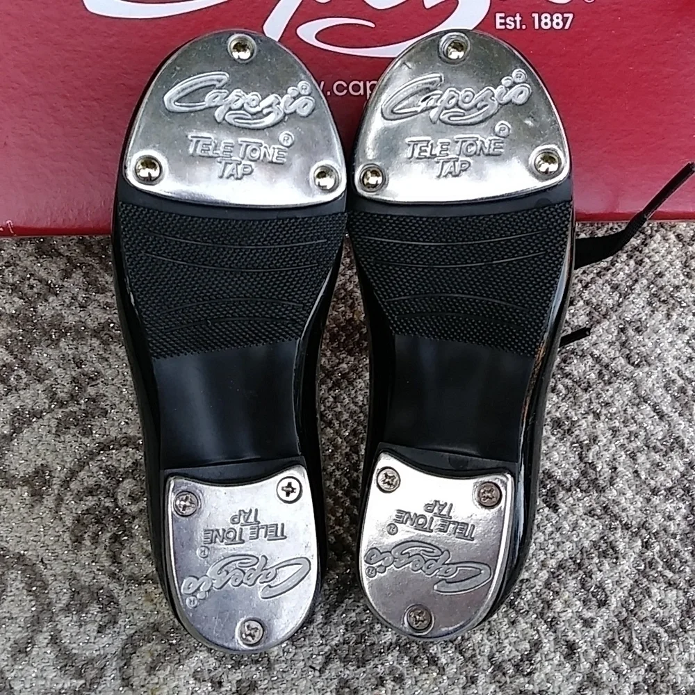 Capezio Adorable Toddler Black Patent Tap Shoes Sz 8.5